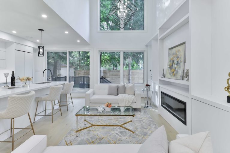 Best AI Photo Editing Apps for Realtors and Property Photographers